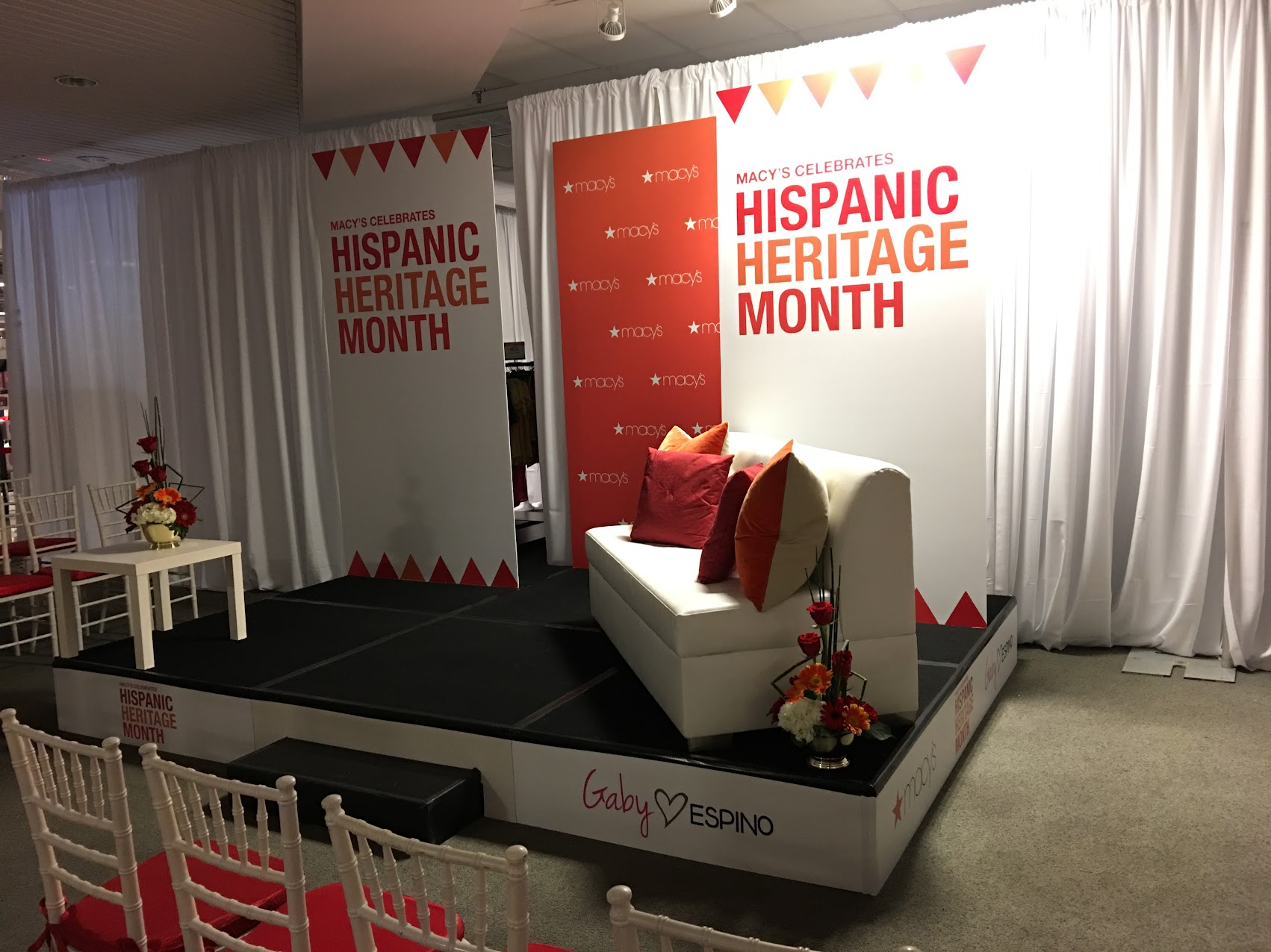 Branded retail event graphic installation for Miami pop-up brand activation